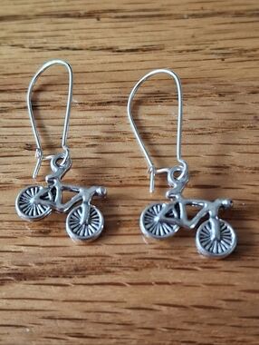 NWT Tibetan Silver Bicycle Dangle Earrings